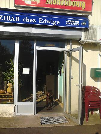 Le Zanzibar
