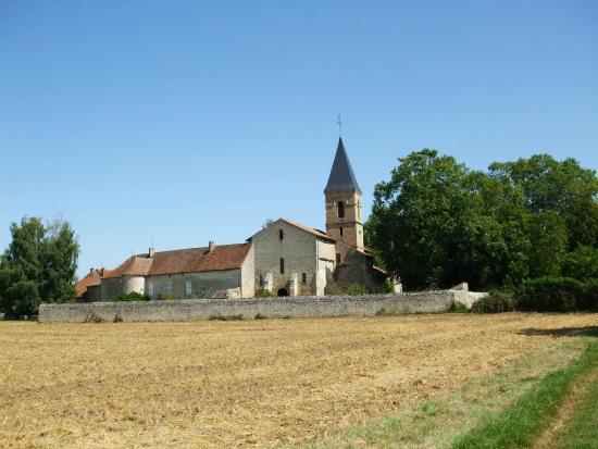 l'église Saint-Martin de Jenzat