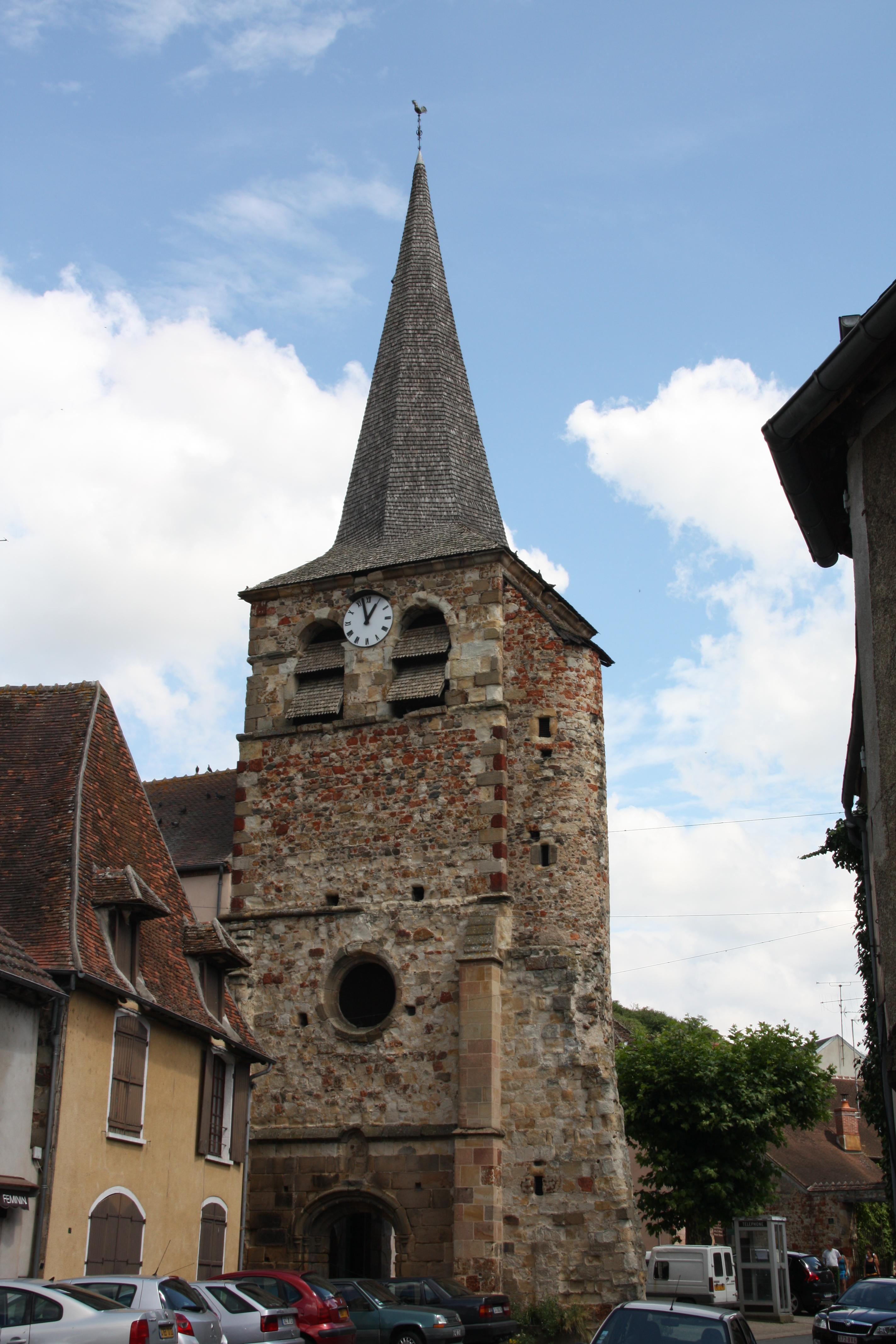 l'église Saint-Sauveur d'Hérisson