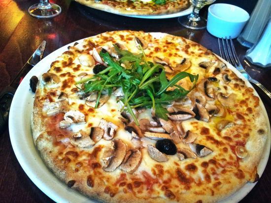 Restaurant La Pizza