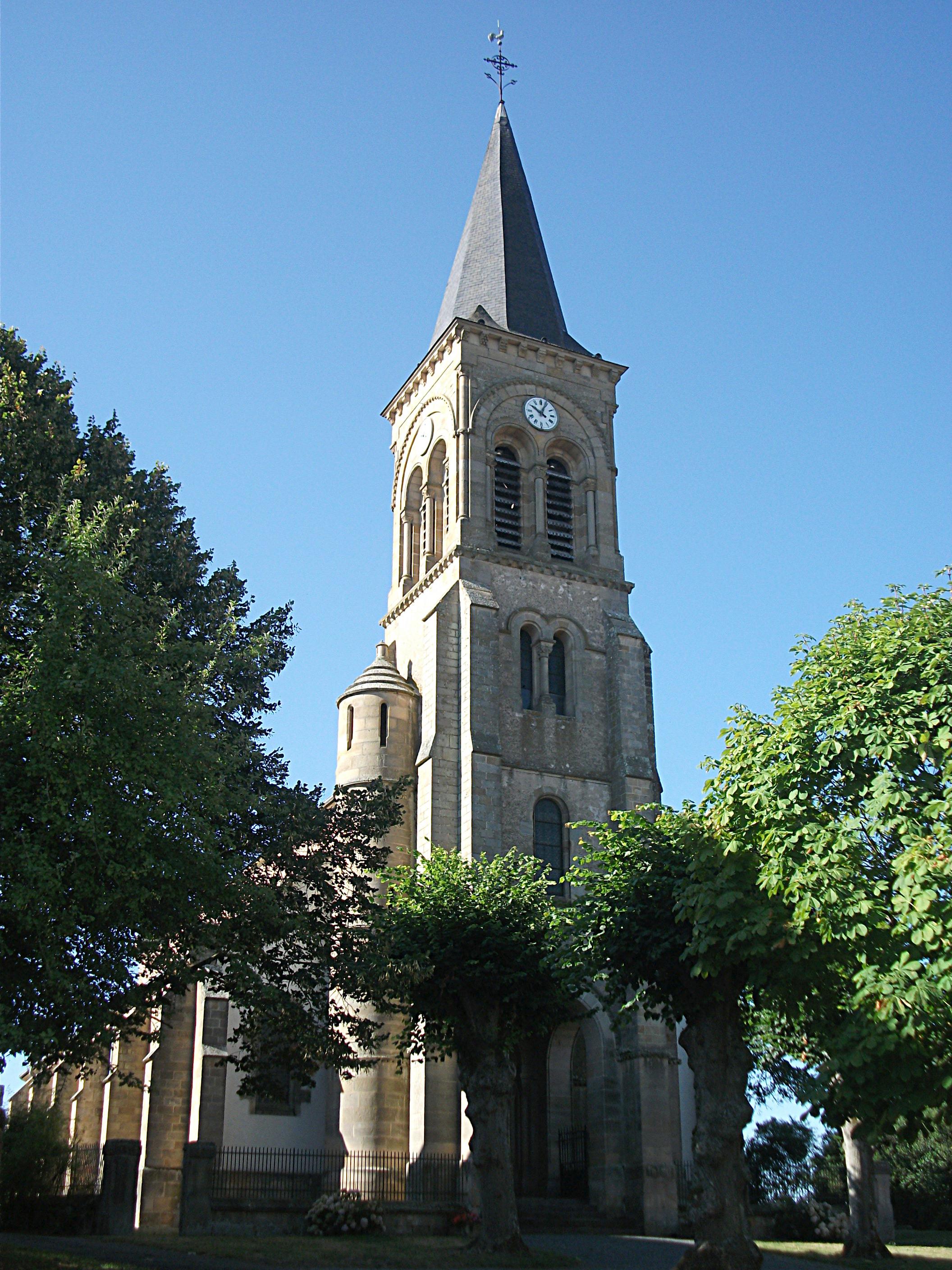 église Saint-Barnabé de Saint-Aubin-le-Monial