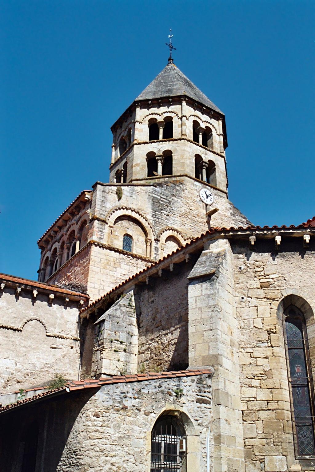 église Saint-Julien de Chauriat