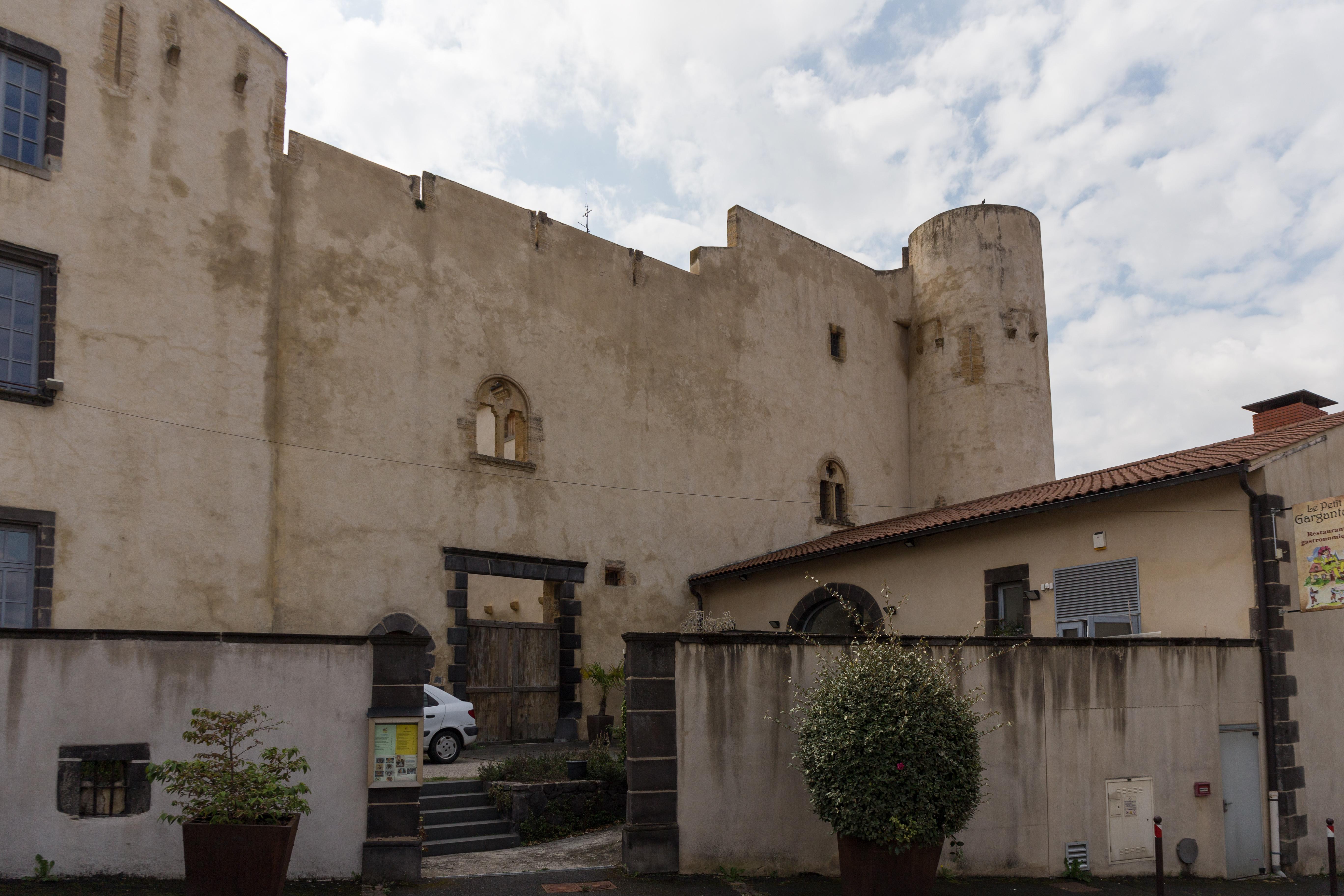 château de Mezel